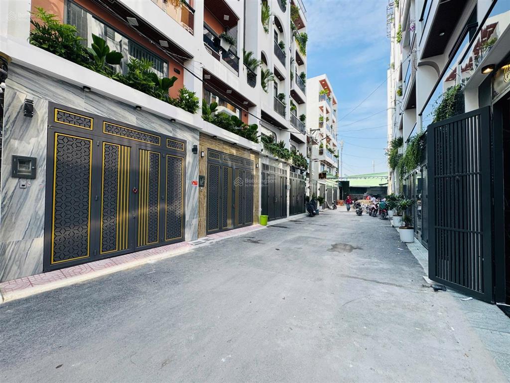 Gấp bán nhà đẹp mới 100% full nội thất  5 tầng giảm từ 6,7 tỷ còn 6,3 tỷ
