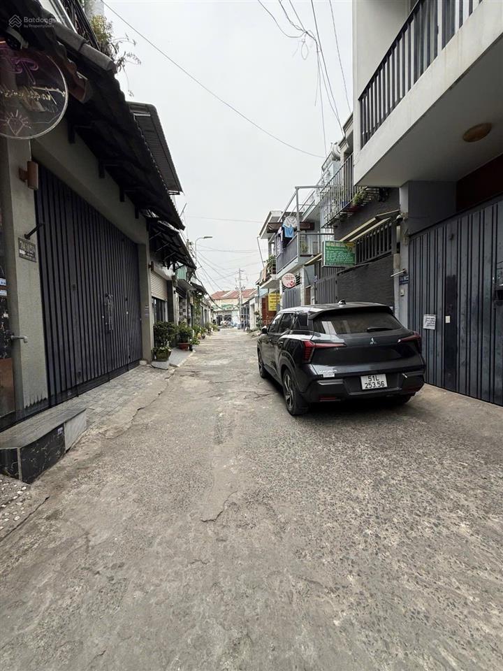 Bán nhà shr tân chánh hiệp, 1/ ngắn bùi văn ngữ hẻm xe hơi thông ngay chợ bùi văn ngữ chỉ 5,9tỷ