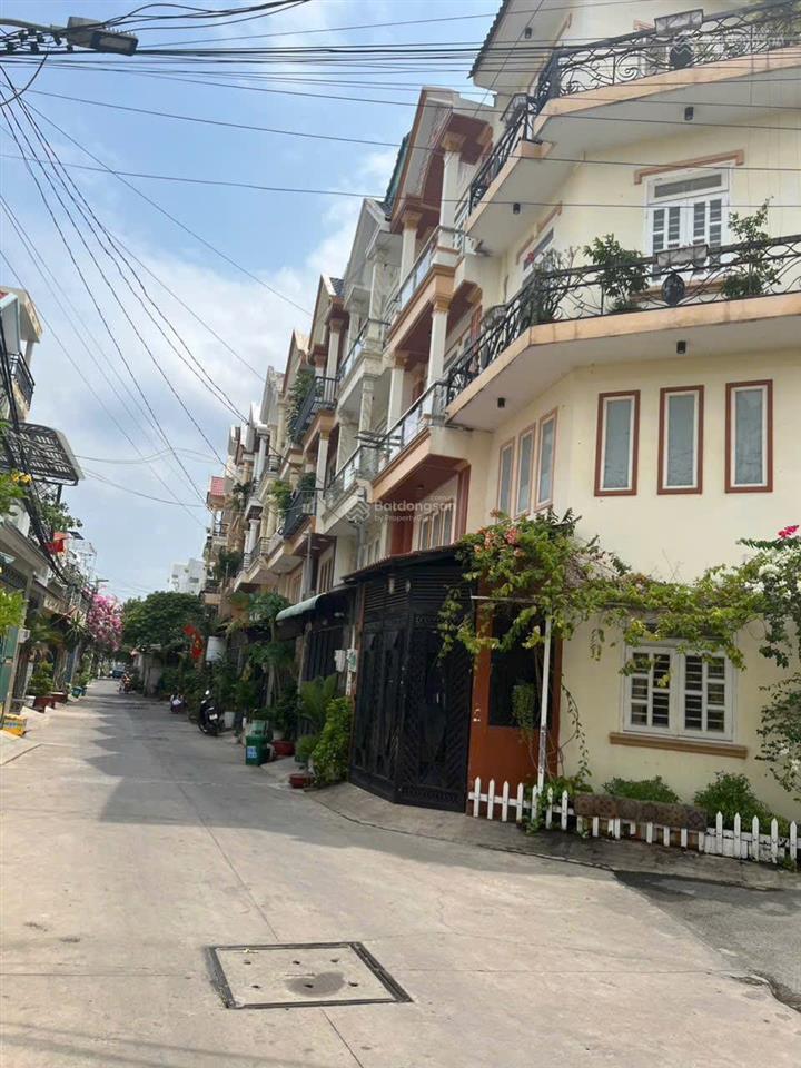 Bán nhà góc 2 mặt tiền  trần thị năm  huỳnh thị hai  quận 12  nhà phố liền kề  nhà đẹp giá 6.5