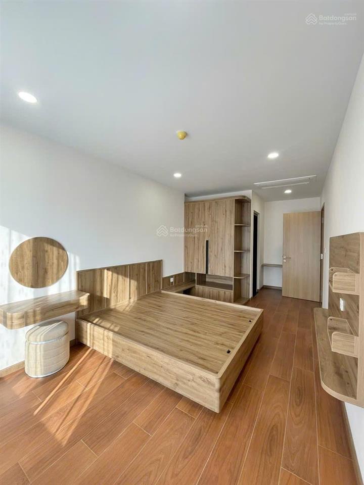 Bán căn hộ 2pn, 2wc tại vung tau centre point, 4,65 tỷ, 84m2 tầng cao view biển