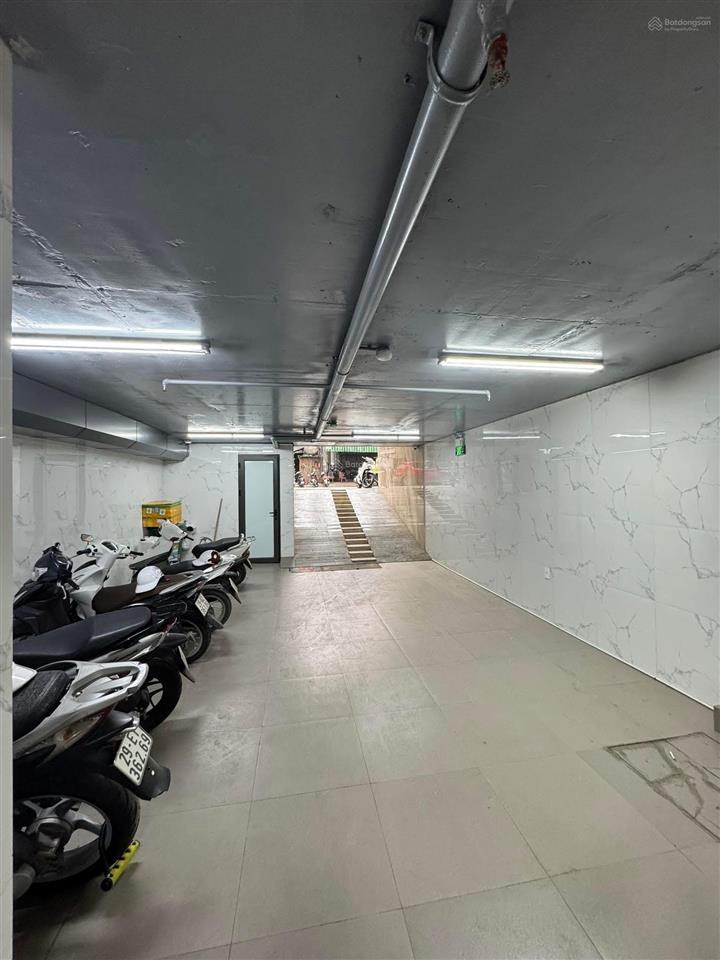 Giảm mạnh bán gấp nhà mặt phố trung phụng, xã đàn đống đa dt 100m 9t mt 6.6m kd 150tr/tháng