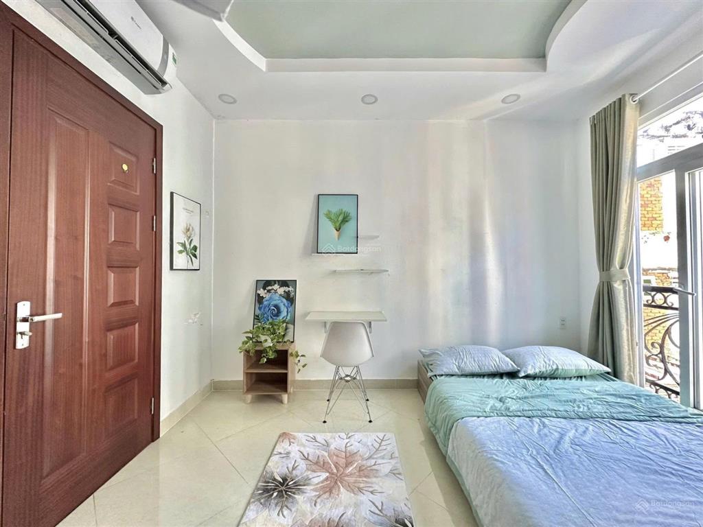 Cho thuê phòng studio full nội thất rộng 30m2 gần văn lang cơ sở 3