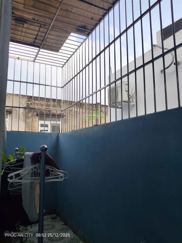 Bán nhà phố kđt phúc an city đức hòa. sổ hồng riêng, đã hoàn công dt 5x15m, trệt 2 lầu 3pn 3wc
