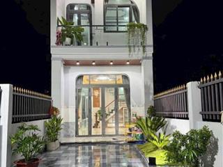 Bán nhà gần chợ đình  lục viên
chỉ 3 tỷ 290 tr nhà vườn 4.4 x40   0931 288 *** thiên quảng