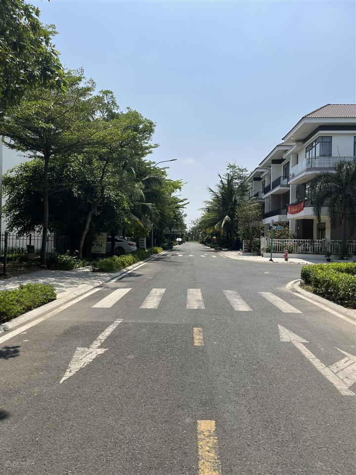 Biệt thự  phúc an city 6x16.6 ( 3 tấm đúc) giá 2.95 tỷ    0931 288 *** thiên quảng