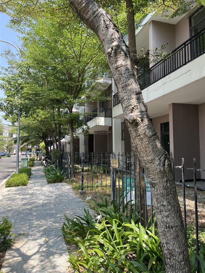 Biệt thự  phúc an city 6x16.6 ( 3 tấm đúc) giá 2.95 tỷ    0931 288 *** thiên quảng