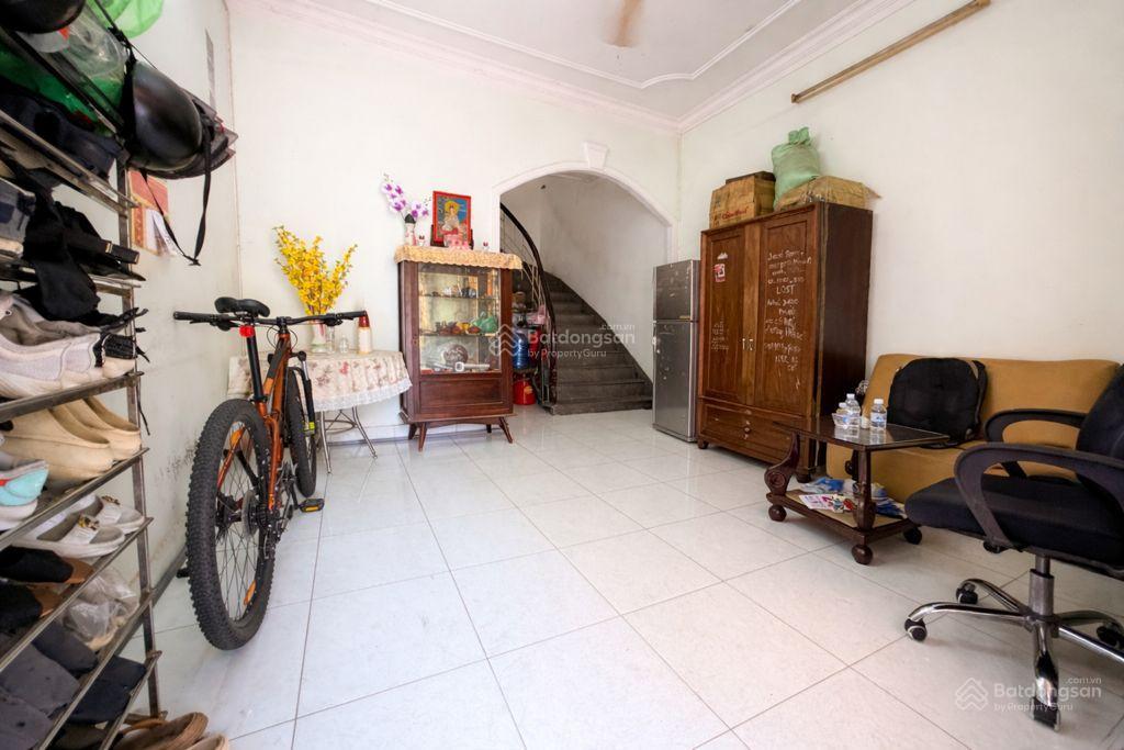 Bình thạnh,trần bình trọng.chỉ 6,2tỷ xe hơi ngủ trong nhà,diện tích lớn 45m2, trệt,2 lầu,sân thuong