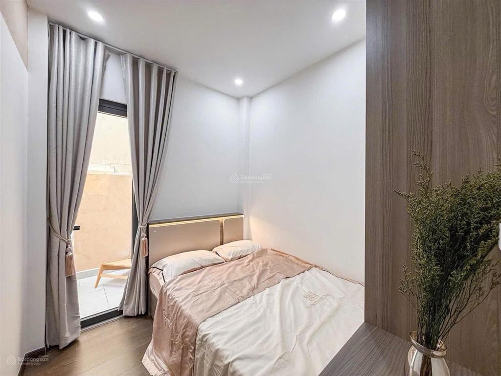 Nhỉnh 1 tỷ hẻm xe hơi cách 1 căn ra mt xô viết nt.dtsd 34m2 x 3 tầng