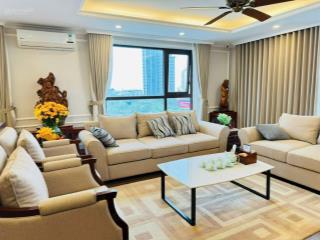 Tôi cần bán căn 3pn 120m2 3pn tòa vinata, sổ lâu dài, giá 10 tỷ,  0936 242 ***