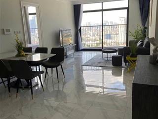 Nhà tôi có nhu cầu bán căn 4pn tòa roman, dt 146m2 căn góc, giá 12,5 tỷ.  0936 242 ***