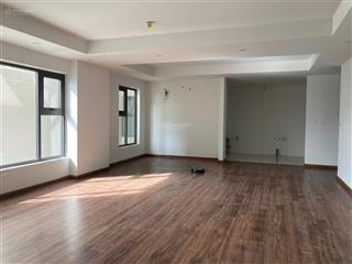 Vợ chồng tôi cần bán căn 4pn 168m thô, tòa diamond park ,giá 23 tỷ. 0936 242 ***