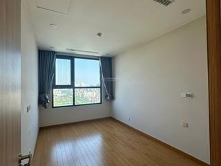 Tôi cần bán căn duplex 280m 4pn ,nhà cơ bản tòa tsq,giá bán nhanh 11 tỷ. 0936 242 ***