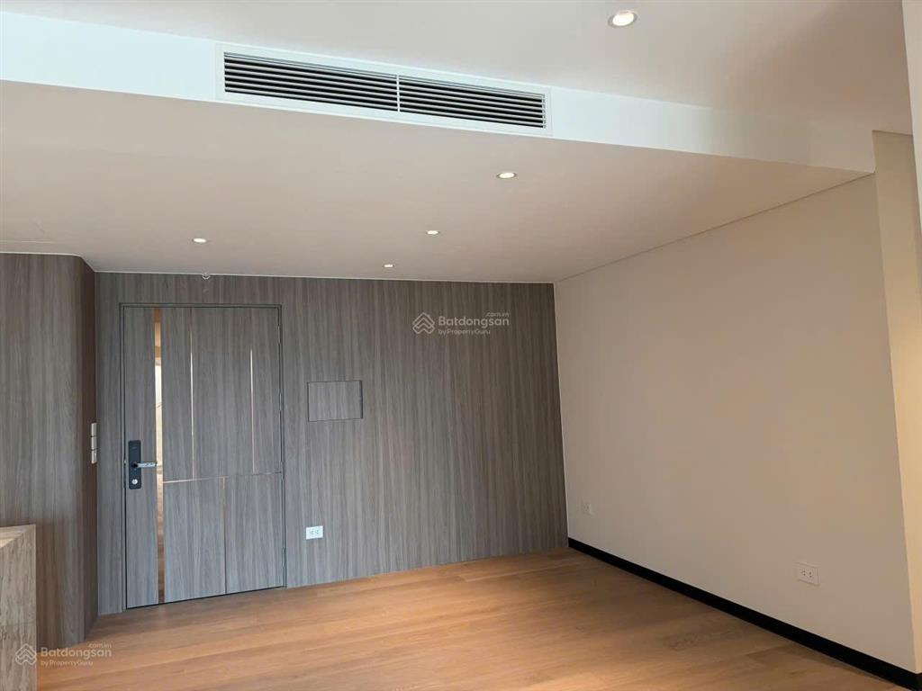 Tôi chính chủ bán căn 3pn góc 115m tại artemis lê trọng tấn ,giá 11 tỷ . 0936 242 ***