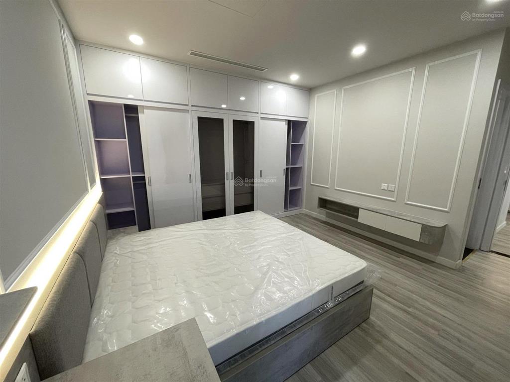 Chính chủ cần cho thuê căn 3pn góc, 145m² tòa brg lê văn lương, giá 30 tr/th.  0936 242 ***