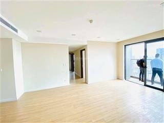 Tôi cần bán căn 2pn 70m tòa sky central ,có slot xe,giá 6,3 tỷ . 0936 242 ***