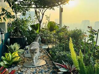 Tôi cần bán căn penthouse 4pn 350m2 tòa green láng hạ, sổ lâu dài, giá 55 tỷ.  0936 242 ***