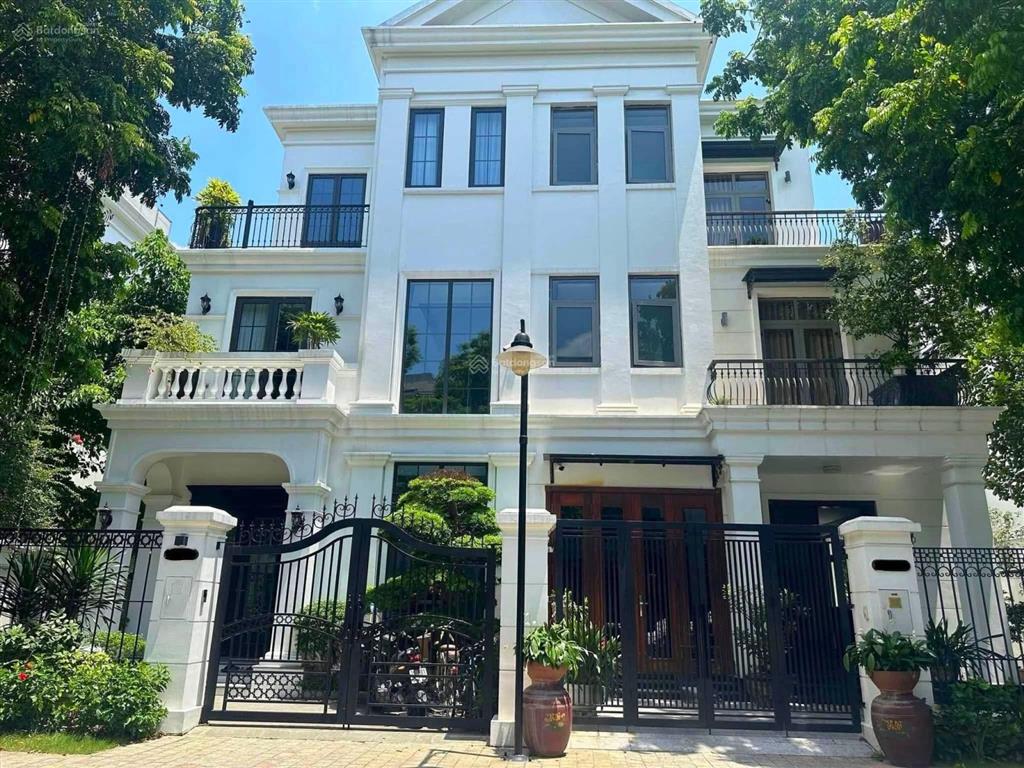 Chính chủ gửi bán biệt thự lô góc 400m², splendora, vip nhất khu, giá 90 tỷ.  0936 242 ***