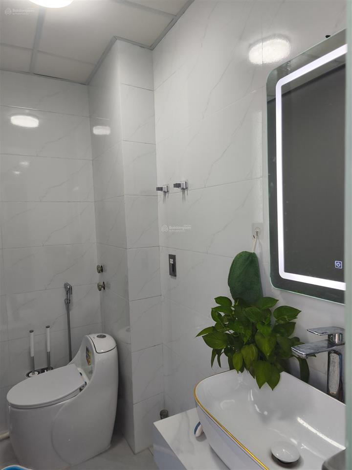 Mặt đường quang trung, hà đông 15 tỷ 50 m2, 7 tầng thang máy