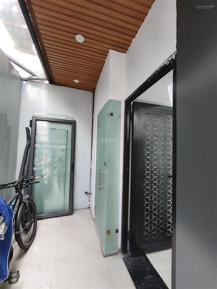 Mặt đường quang trung, hà đông 15 tỷ 50 m2, 7 tầng thang máy