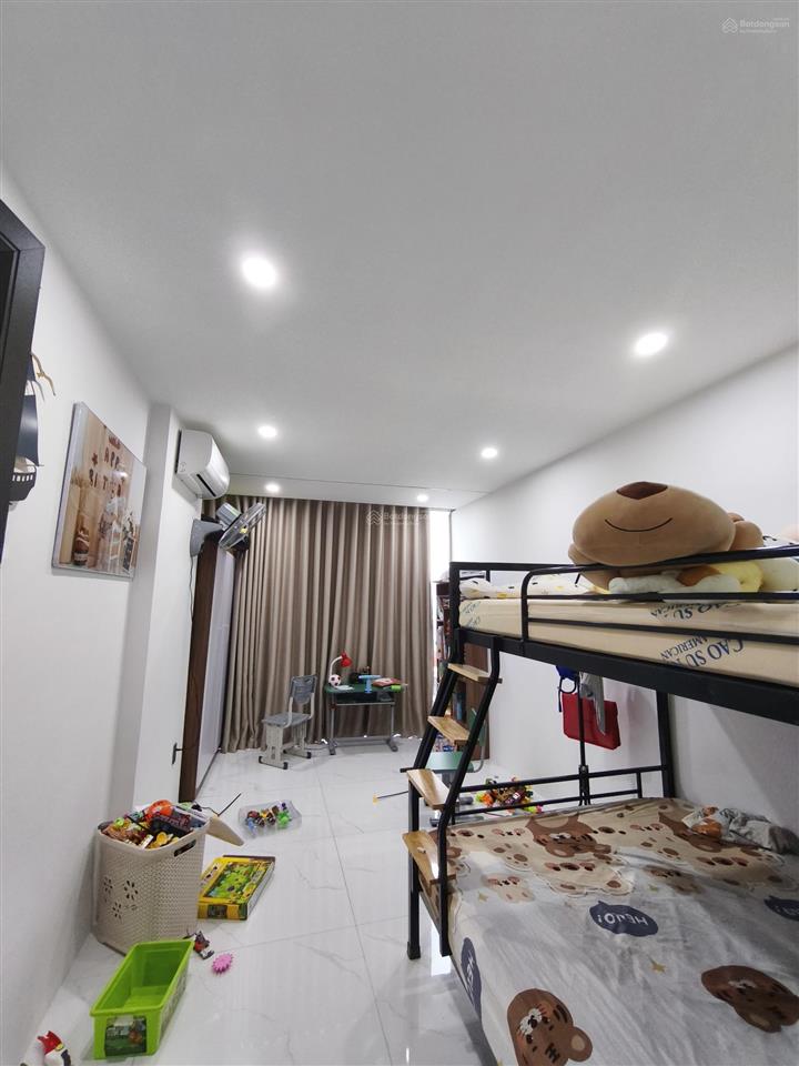 Mặt đường quang trung, hà đông 15 tỷ 50 m2, 7 tầng thang máy