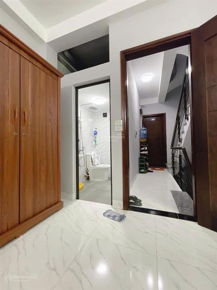 Triều khúc 46m2 x 6 tầng 11pkk cách 50m ra ngõ ô tô tránh