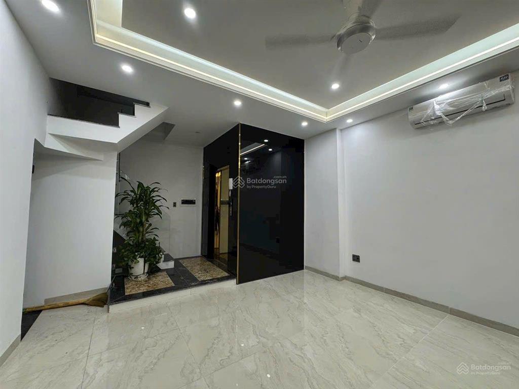 Bán nhà mặt đường quang trung hà đông 50 m 7 tầng thang máy 15 tỷ