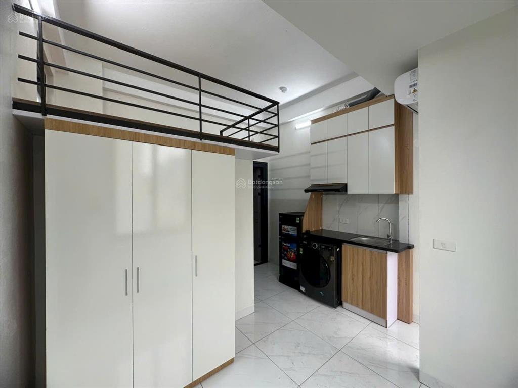 Bán nhà đống đa 60 m2 7 tầng, 13,6 tỷ, 16 phòng, dòng tiền ổn 800tr/năm, thang máy, pccc