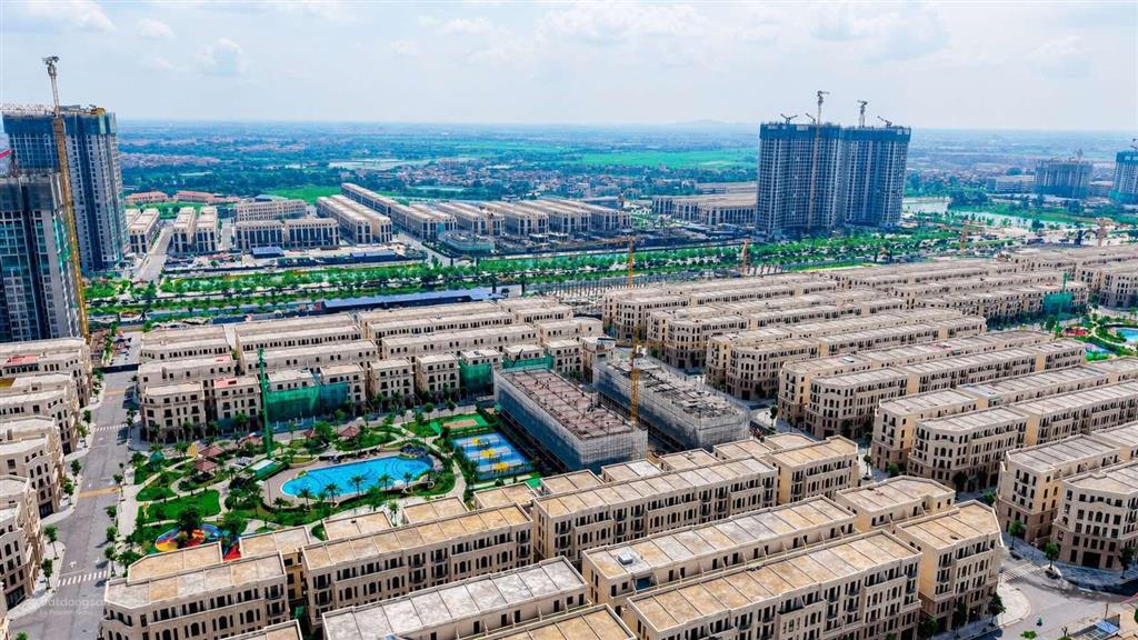 Siêu phẩm góc đông nam 181.7m2  phân khu tinh hoa