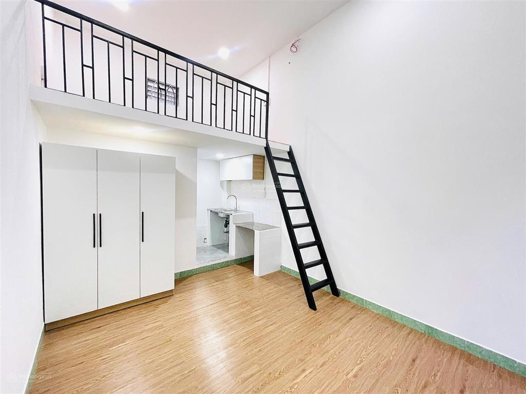 Cho thuê duplex 40m gần vaa, ga t3, etown, cầu vượt hoàng hoa thám