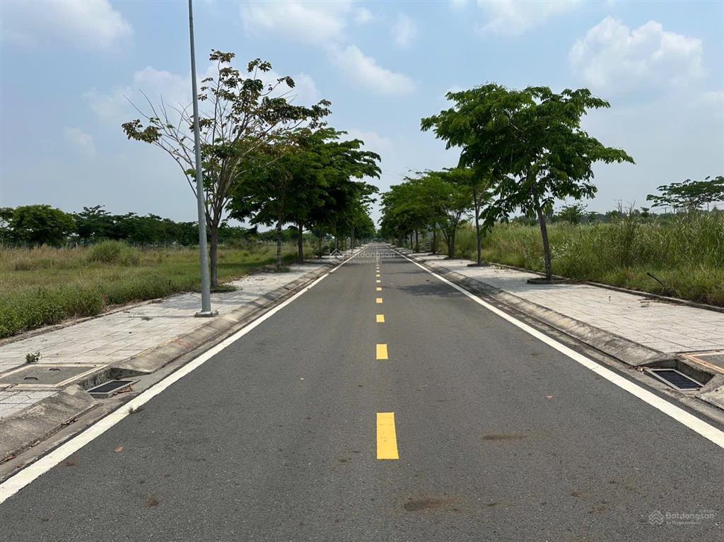 Chủ ngộp bán nhanh lô đất góc nội bộ giá 1 tỷ 150 (full giá) dự án ora park (dragon pearl) sổ sẵn