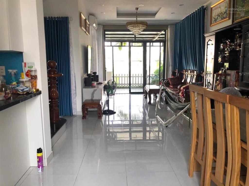 Cho thuê biệt thự view sông, 120m2. đầy đủ nội thất, giá chỉ 10triệu/tháng. ở trần anh riveside