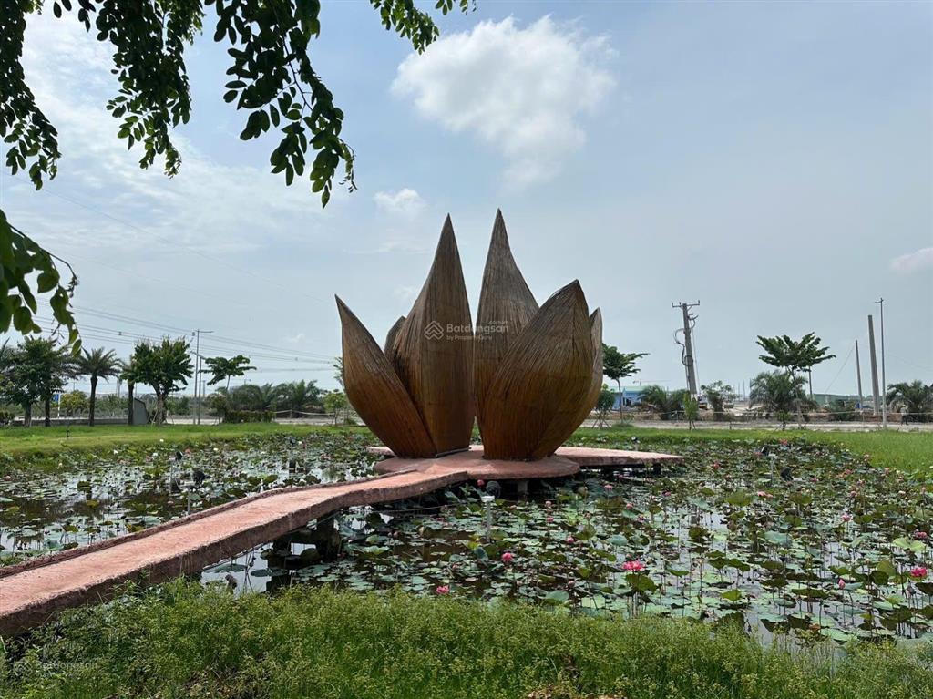 Bán gấp lô đất gần chung cư ngọc long.80m2 giá 1tỷ350(full).sổ sẵn công chứng ngay ở dragon pearl