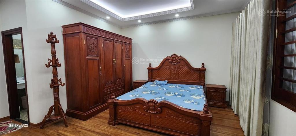 Bán nhà riêng hoàng quốc việt 56m2, phân lô ô tô tránh, kinh doanh, full nội thất ở ngay