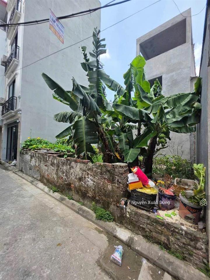 Siêu phẩm việt hưng vị trí đắc địa  ôtô ngủ trong đất cách 20m ra đường oto tránh