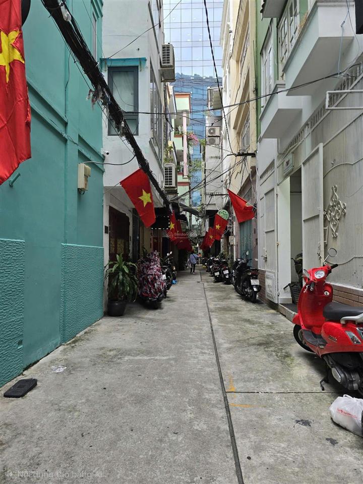 Xuất cảnh bán gấp  bán nhà lê thánh tôn 43m² 4 tầng  15.5 tỷ