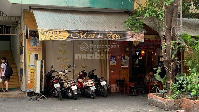 Cần bán nhà mặt tiền, vị trí đẹp