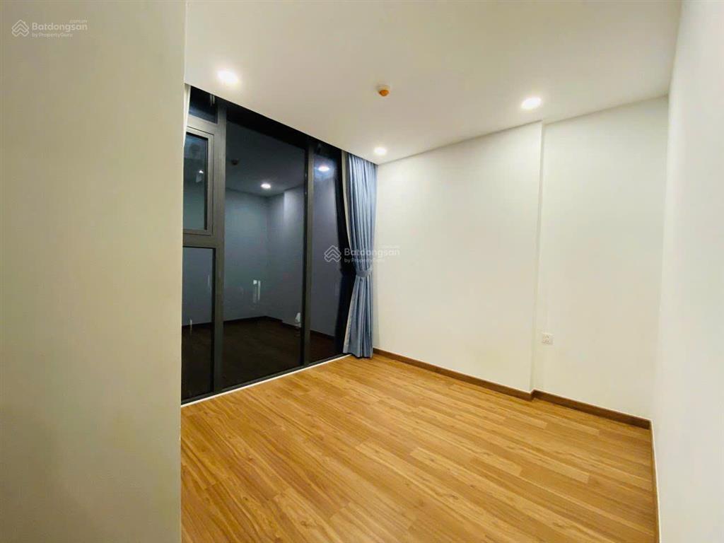 Cho thuê cc eco green sài gòn, 13,5 triệu, 70m2, 2pn, 2wc, p tân thuận tây, q7, hcm