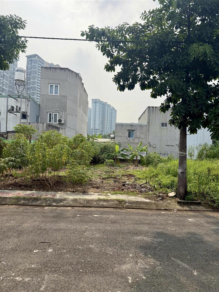 Bán đất kế vinhomes granpark, quận 9, sát sông , giá chỉ từ 3,25 tỷ vnd, 50 m2