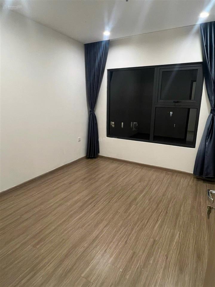 Căn 1pn+ giá chỉ nhỉnh 2.35 tỷ hướng đông nam mát sổ sẵn, vay 70%