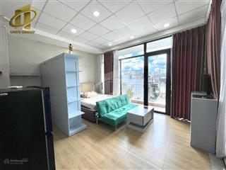 Phòng thang máy, ban công thoáng  30m2  gần ngã tư hàng xanh, thị nghè, metro tân cảng giáp q1