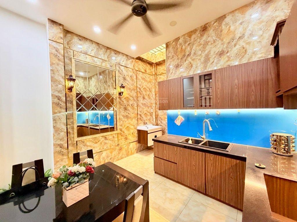 Bán nhà 2 tầng  dt 48.5m2  cầm bá thước  p cầu kiệu  phú nhuận