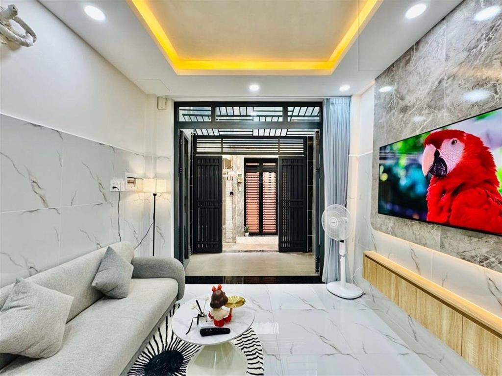Siêu phẩm xvnt bình thạnh  4 tầng  25m