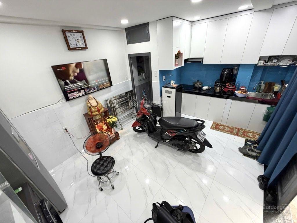 Nhà mới  điện biên phủ  gia định4 tầng  ngang 5m