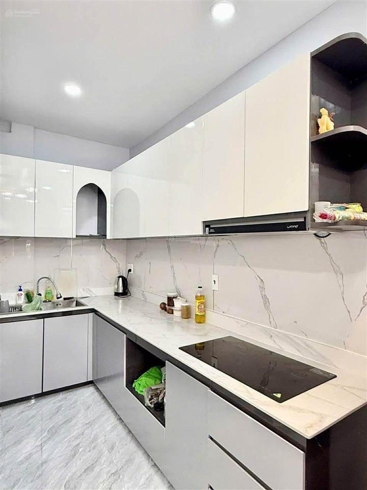 Nhà bán  lê văn sỹ tân sơn hòa 2 tầng  38m2