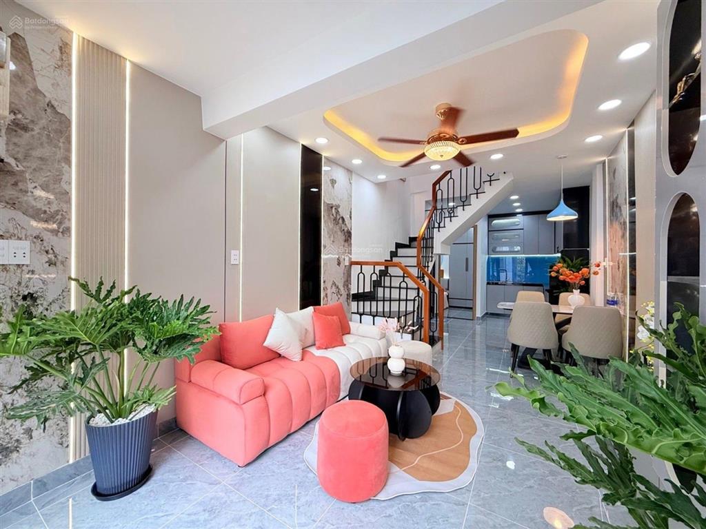 Siêu phẩm  phan văn trị  phường bình trung  sát mặt tiền  2 tầng  dt 36m