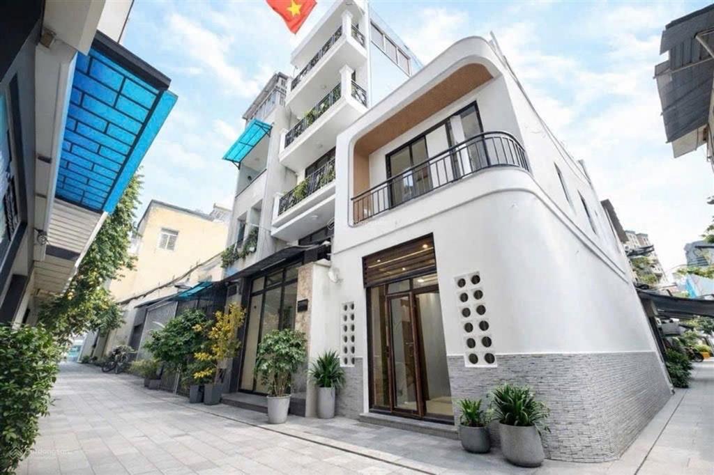 Nhà đẹp  32m  xô viết nghệ tĩnh  f thạnh mỹ tây