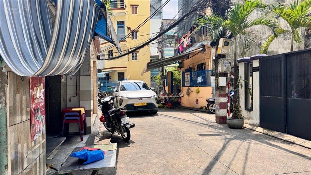 Siêu phẩm hxh  vừa ở vừa kinh doanh  3 tầng  đào duy từ  phú nhuận