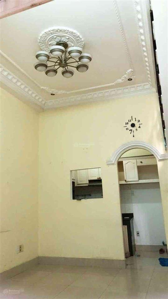 Chdv 4 tầng  nguyễn thượng hiền  f bình lợi trung