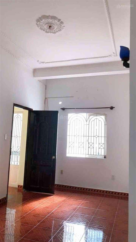 Chdv 4 tầng  nguyễn thượng hiền  f bình lợi trung