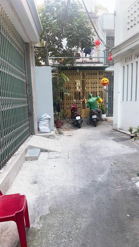 Nhà 2 tầng  lê quang định  bình thạnh  3m x 12.5m